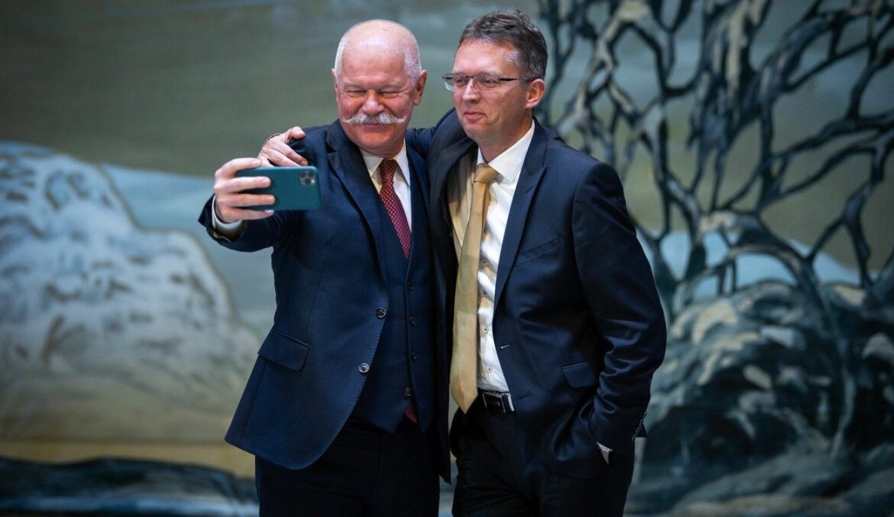 Változás az innovációs politikában: Lemondott Csák János kultúráért és innovációért felelős miniszter, már meg is van az utódja