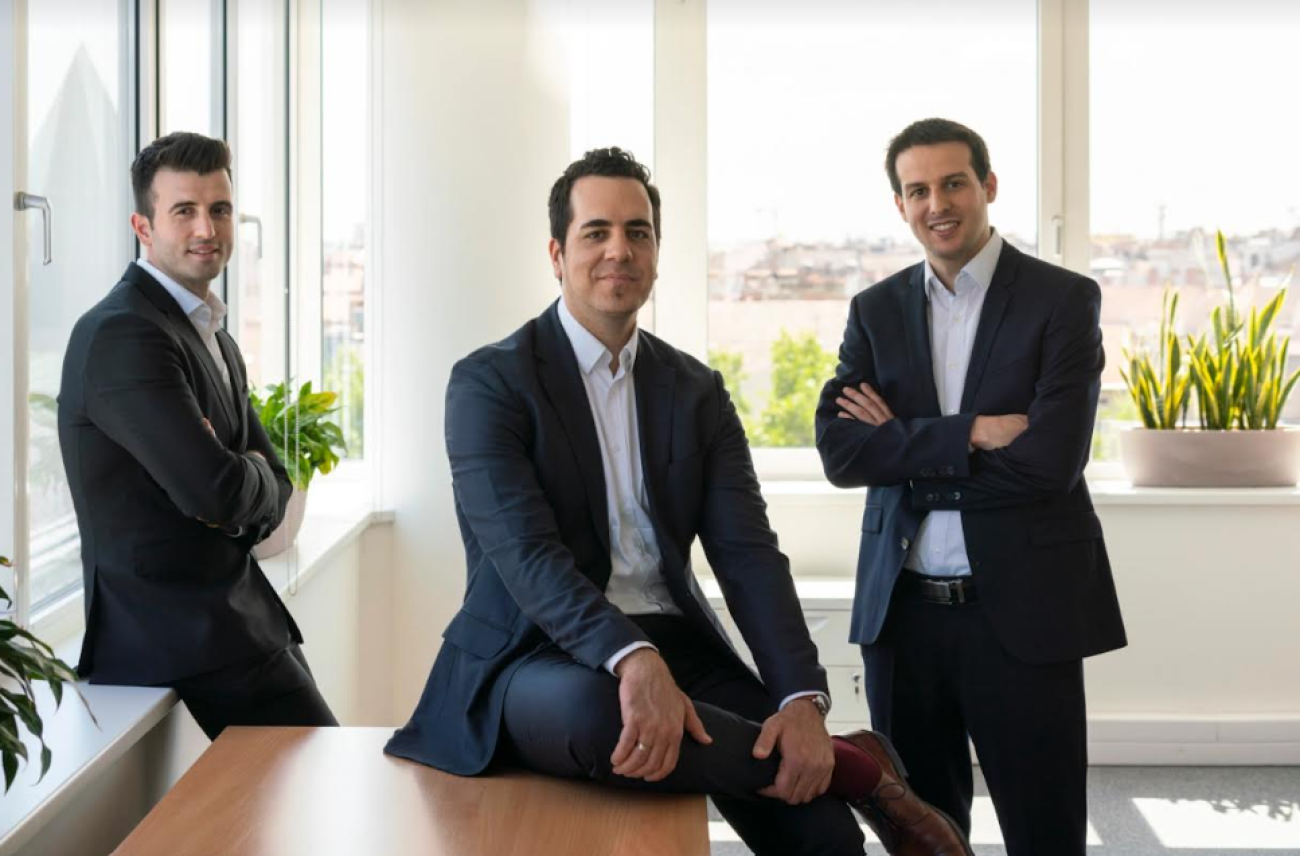 Bojár Gábor könyvétől a Tresoritig