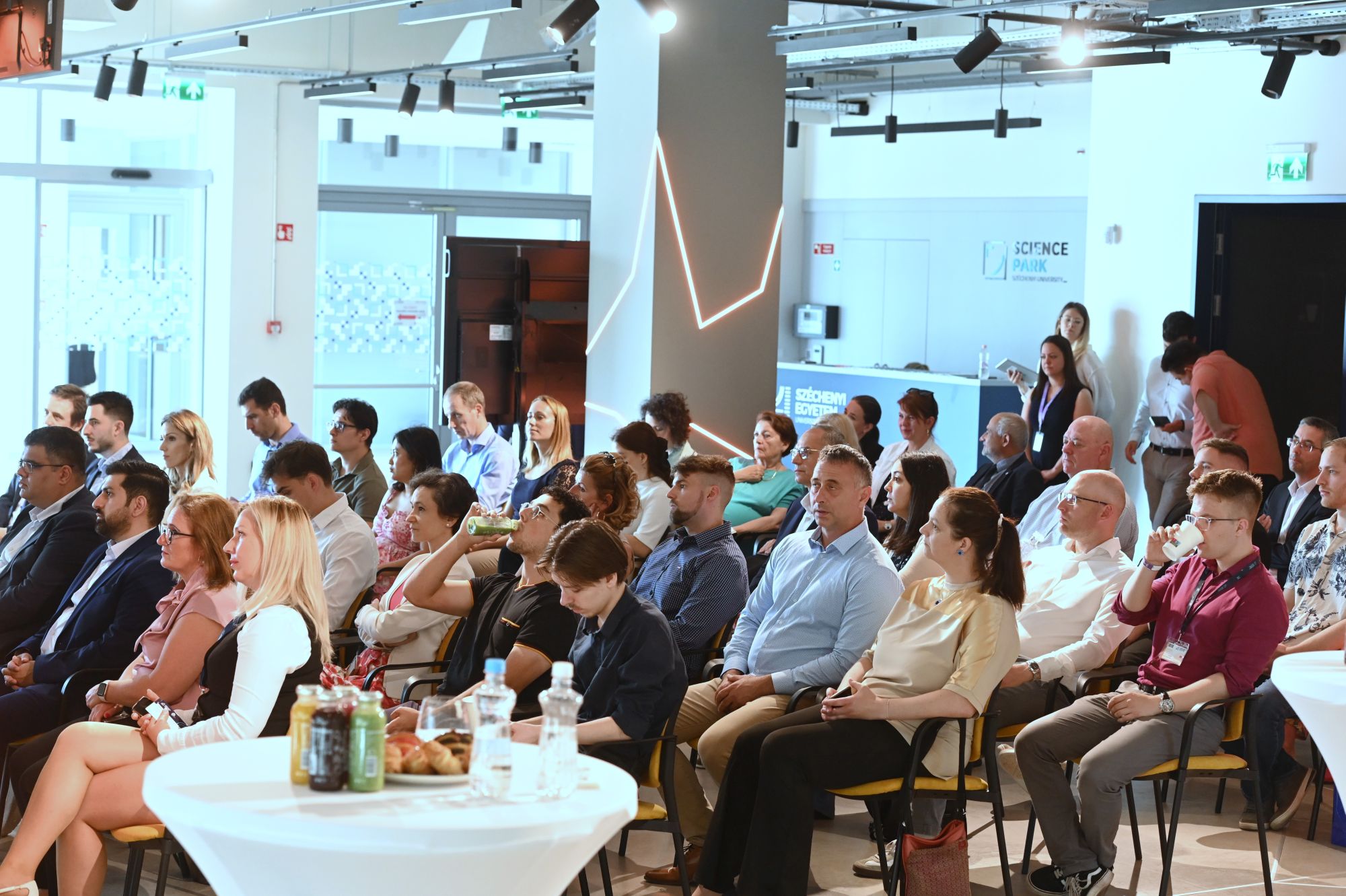 12_Hungarian Summit 2025_Race is On Innovation Pitch Day